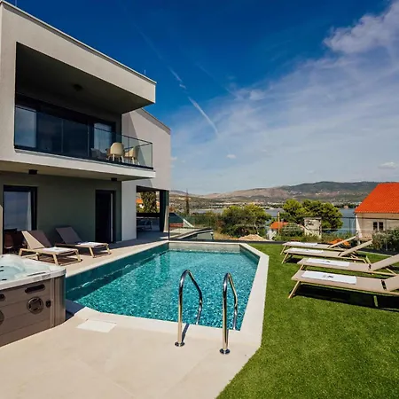 Beautiful In Arbanija Trogir