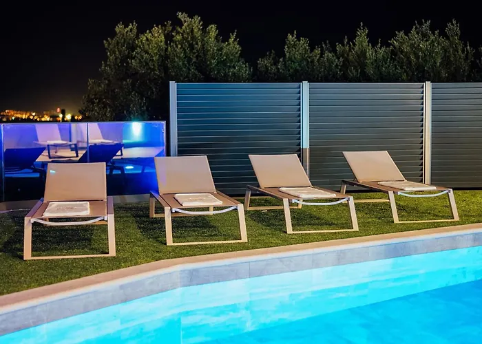 Holiday home Beautiful In Arbanija Trogir